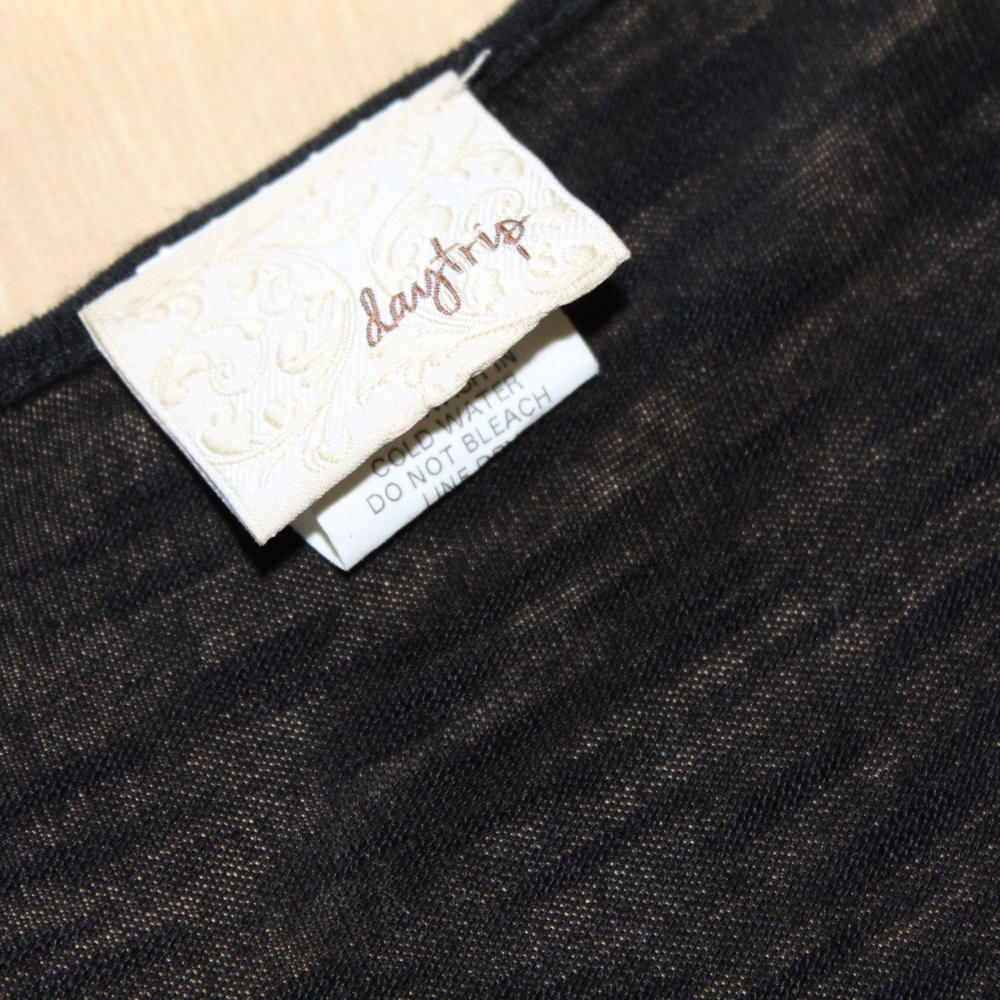 vest - Picture 2 of 2